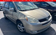 2004 Toyota Sienna XLE