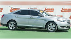 2017 Ford Taurus SE