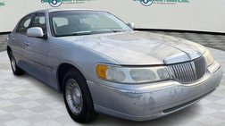 2001 Lincoln Town Car Executive