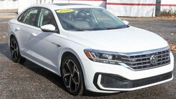 2020 Volkswagen Passat R-Line