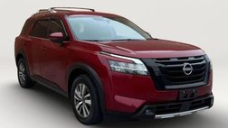 2022 Nissan Pathfinder SL