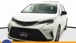 2023 Toyota Sienna XSE 7-Passenger