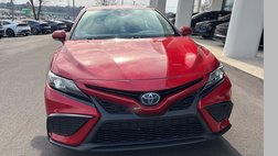 2022 Toyota Camry Hybrid SE