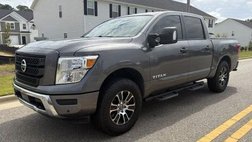 2022 Nissan Titan SV