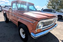 1977 Jeep J-10 Pickup 