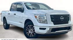 2023 Nissan Titan SV