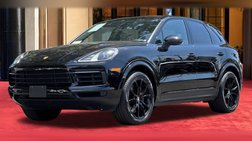2022 Porsche Cayenne Cayenne