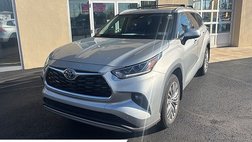 2022 Toyota Highlander Hybrid Platinum