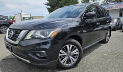 2020 Nissan Pathfinder S