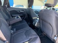 2015 Jeep Cherokee Altitude