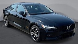2023 Volvo S60 B5 Core Dark Theme