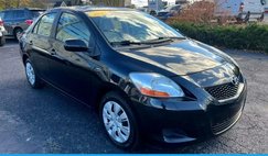 2010 Toyota Yaris Base