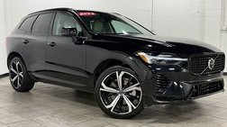 2023 Volvo XC60 Recharge T8 Ultimate Dark Theme