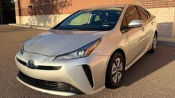 2022 Toyota Prius LE