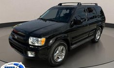 2003 Infiniti QX4 Base