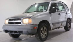 2004 Chevrolet Tracker Base