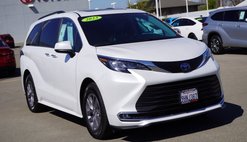 2023 Toyota Sienna XLE 7-Passenger