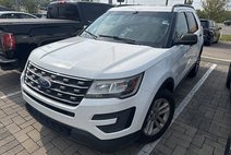 2017 Ford Explorer Base