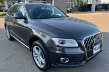 2016 Audi Q5 2.0T quattro Premium Plus