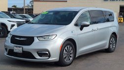 2023 Chrysler Pacifica Hybrid Touring L