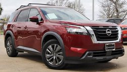 2022 Nissan Pathfinder SV