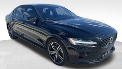 2022 Volvo S60 Recharge T8 R-Design Expression