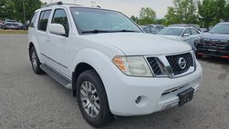 2012 Nissan Pathfinder LE