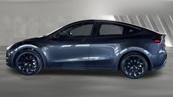 2025 Tesla Model Y Long Range