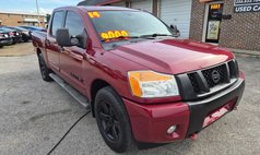 2014 Nissan Titan SV