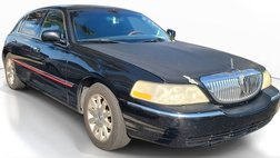 2010 Lincoln Town Car Signature Limited