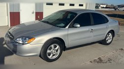 2003 Ford Taurus SE