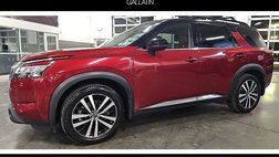 2023 Nissan Pathfinder Platinum