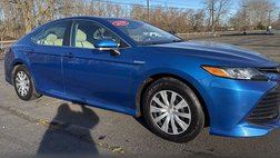 2020 Toyota Camry Hybrid LE
