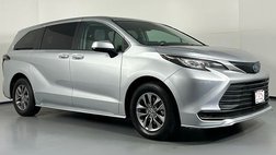 2023 Toyota Sienna LE 8-Passenger