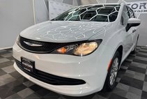 2020 Chrysler Voyager L