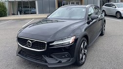 2024 Volvo V60 Cross Country B5 Plus