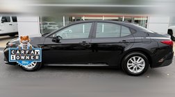 2025 Toyota Camry Hybrid LE