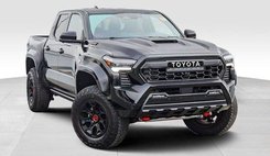 2025 Toyota Tacoma TRD Sport Hybrid