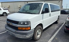 2017 Chevrolet Express LT 3500