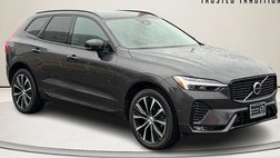 2023 Volvo XC60 B5 Plus Dark Theme