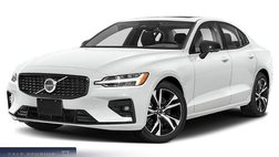 2024 Volvo S60 B5 Ultimate Dark Theme
