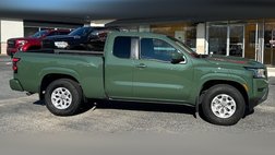 2024 Nissan Frontier SV