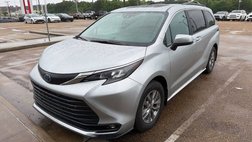 2025 Toyota Sienna XLE