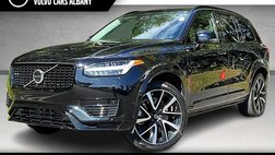 2023 Volvo XC90 Recharge T8 Plus Dark Theme