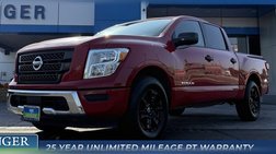 2022 Nissan Titan SV