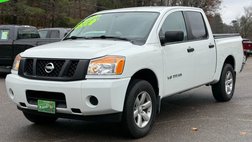 2015 Nissan Titan SV