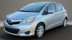 2013 Toyota Yaris LE