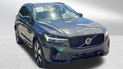 2025 Volvo XC60 T8 Plus Dark Theme