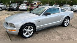 2005 Ford Mustang 
