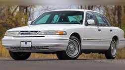 1997 Ford Crown Victoria LX